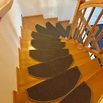 Traumhaft Grosses, Sonniges Haus In Wien Naehe *