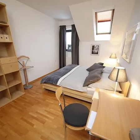 Traumhaft Grosses, Sonniges Haus In Wien Naehe * Traiskirchen