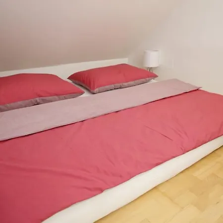 Traumhaft Grosses, Sonniges Haus In Wien Naehe Casa vacanze