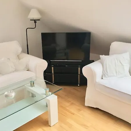 Traumhaft Grosses, Sonniges Haus In Wien Naehe Holiday home Traiskirchen