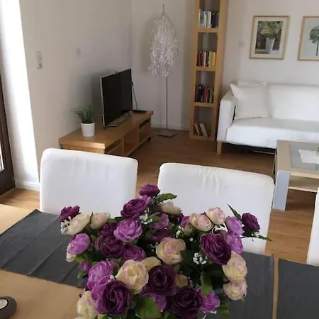Holiday home Traumhaft Grosses, Sonniges Haus In Wien Naehe