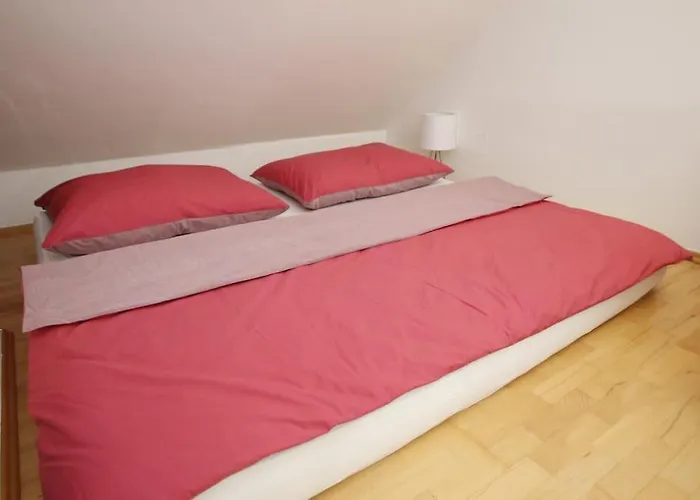 Traumhaft Grosses, Sonniges Haus In Wien Naehe Holiday home