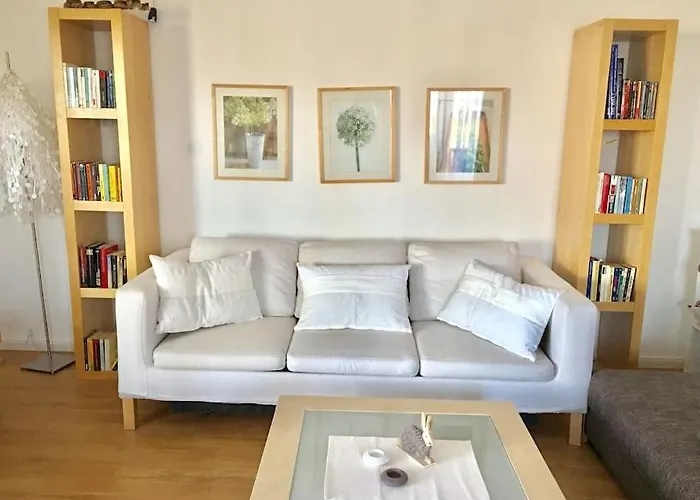 Traumhaft Grosses, Sonniges Haus In Wien Naehe Holiday home *