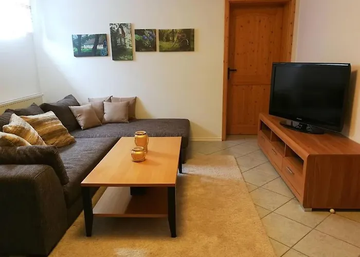 Traumhaft Grosses, Sonniges Haus In Wien Naehe Traiskirchen