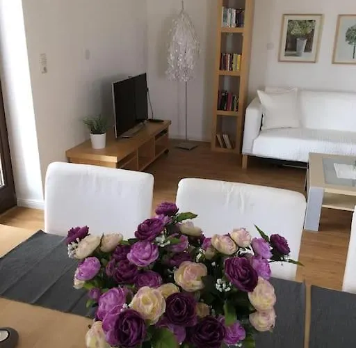 Holiday home Traumhaft Grosses, Sonniges Haus In Wien Naehe