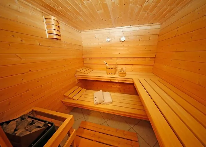 Traumhaft Grosses, Sonniges Haus In Wien Naehe Traiskirchen